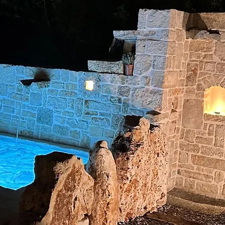 Trulli: La Pace Dei Sensi * Alberobello